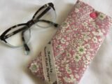 Floral Glasses case / Sunglasses case / Farmers/ Country Lovers / Ladies spectacles fabric glasses case / soft glasses case / childs glasses case / Flowers