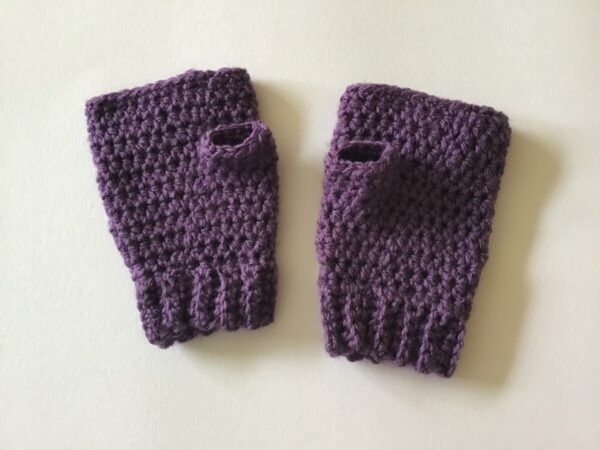 Girl’s Purple Crochet Fingerless Gloves